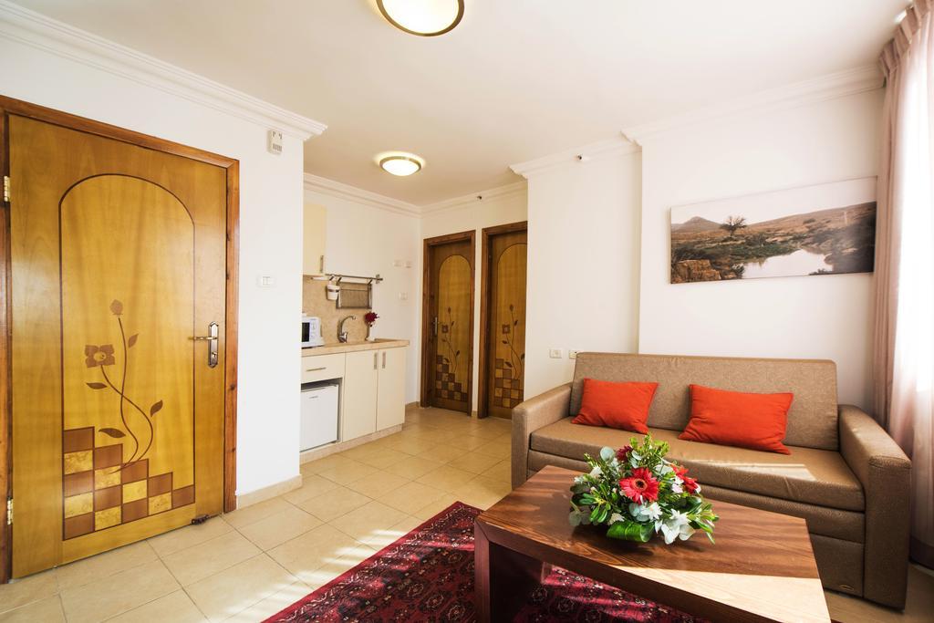 Ramon Suites By Smart Hotels Mitzpe Ramon Eksteriør billede