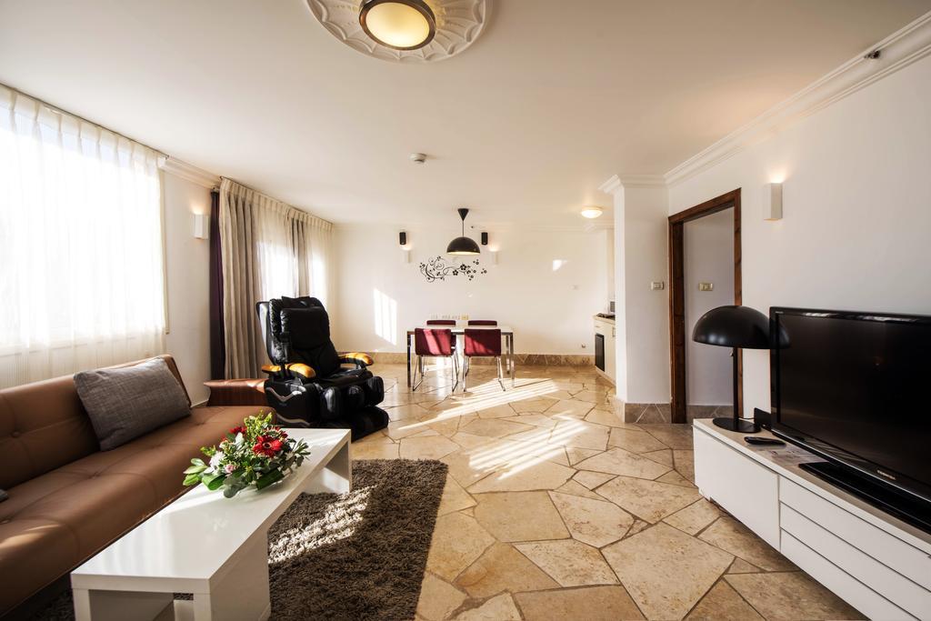 Ramon Suites By Smart Hotels Mitzpe Ramon Eksteriør billede