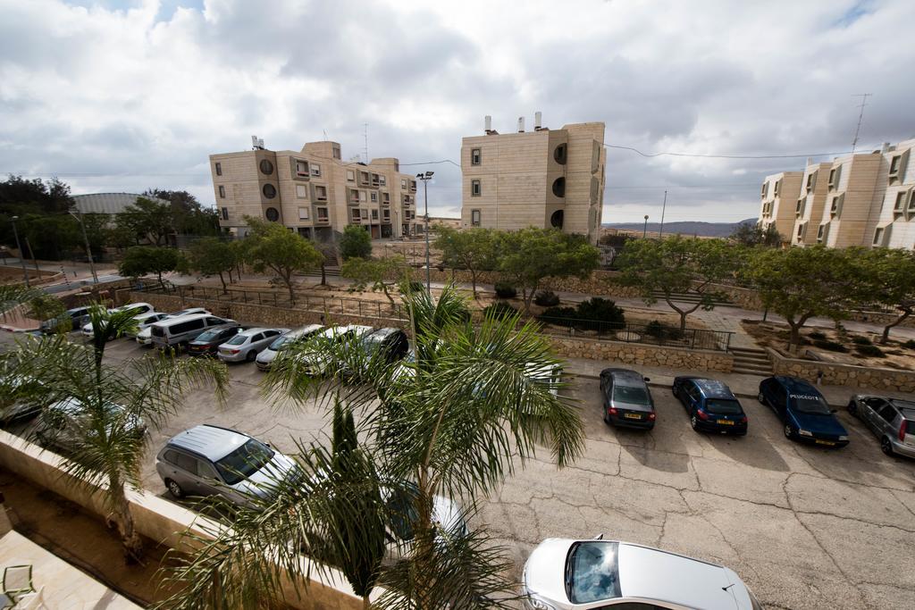 Ramon Suites By Smart Hotels Mitzpe Ramon Eksteriør billede