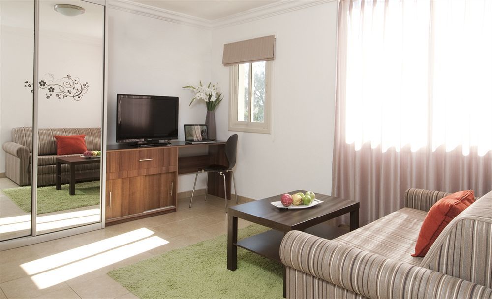 Ramon Suites By Smart Hotels Mitzpe Ramon Eksteriør billede